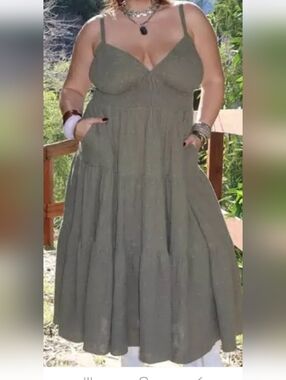 NWT Torrid Festi Olive Green Tiered Dress Size 1 (14/16)